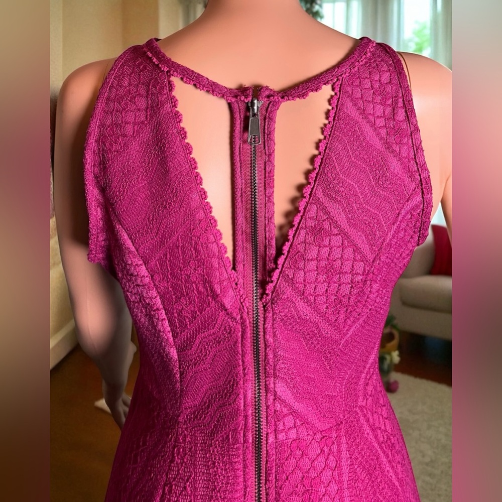 Free People Miss Connections Magenta Lace Textured Skater Mini Dress Size 4 - Picture 7 of 7